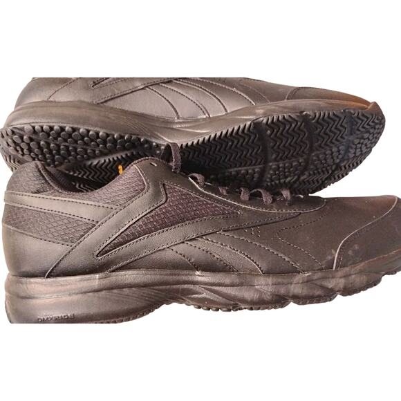 Reebok Black Memory Tech LT Mens Size USA 15 New Slip Resistant - Picture 2 of 9